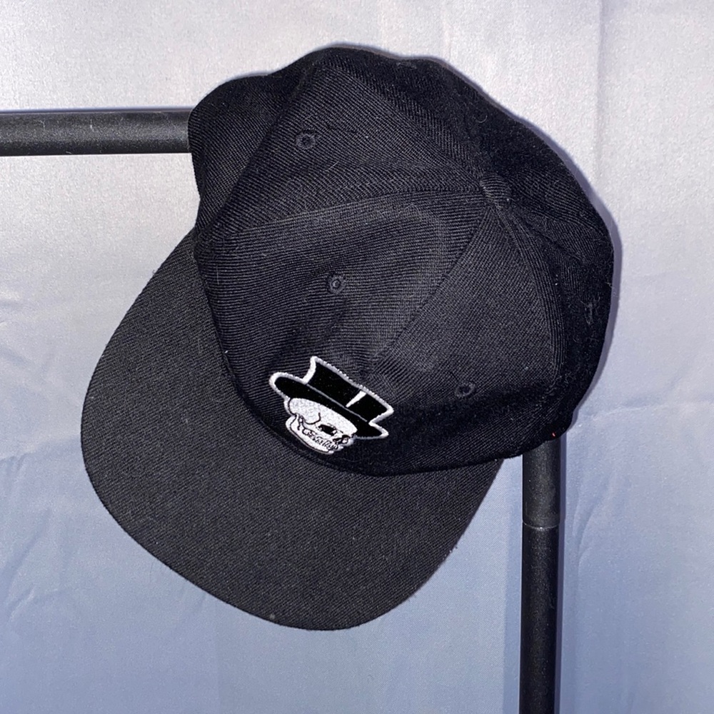 black hat